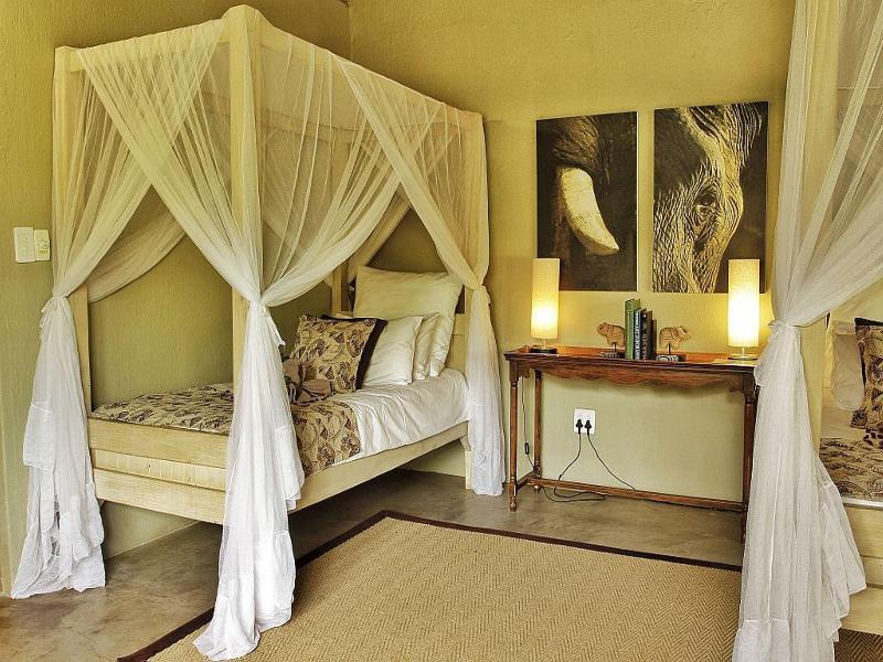 Hotel Kambaku River Sands Hoedspruit Esterno foto